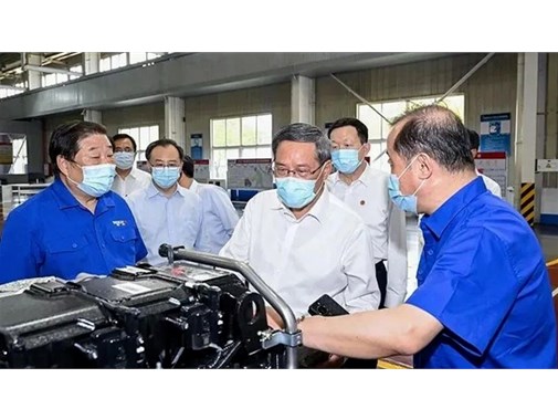 李強總理：加快充電樁建設！